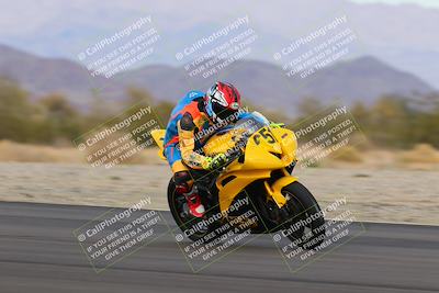 media/Dec-17-2022-SoCal Trackdays (Sat) [[224abd9271]]/Wheelie Bump Turn 3 Exit (235pm)/